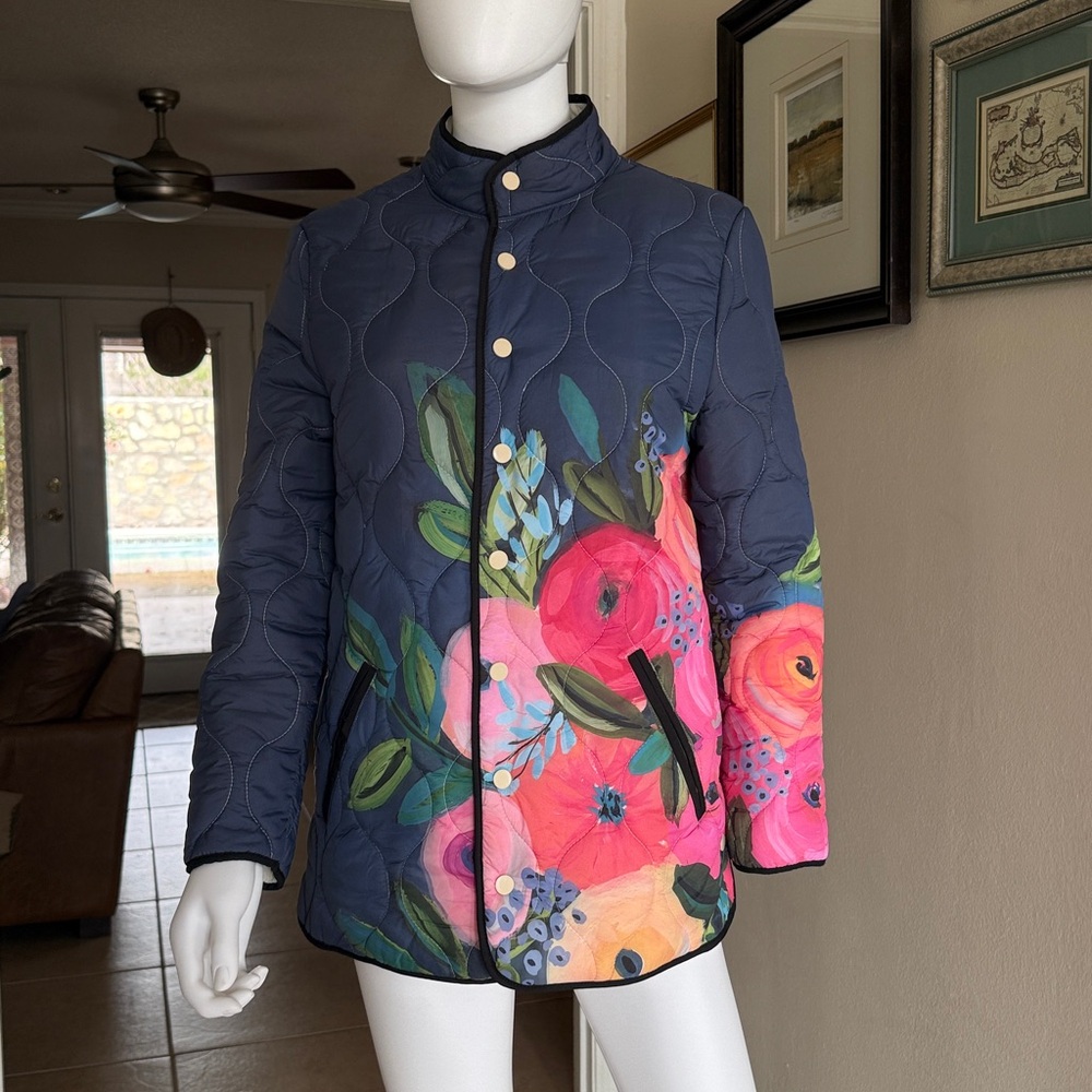 Floral  VINTAGE FLORAL PRINT QUILTED JACKET Size S Like New